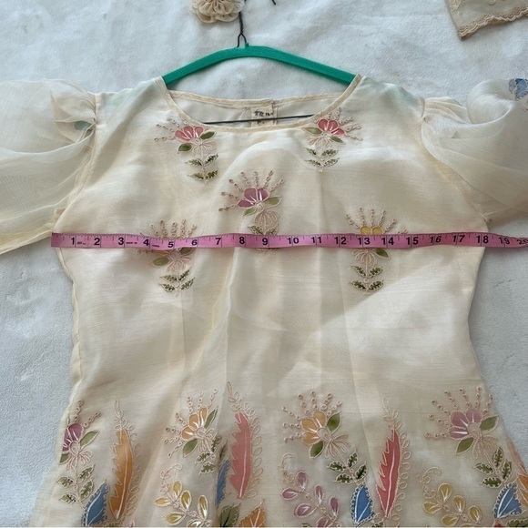 VINTAGE Handmade Floral Embroidered Blouse Skirt with Scarf - Picture 5 of 14